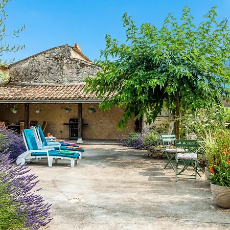 Le Bastion Gensac (Gironde)