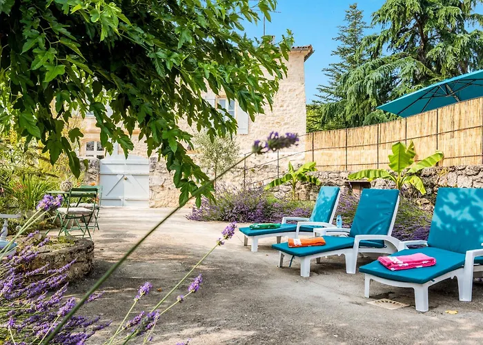 Le Bastion Gensac (Gironde)